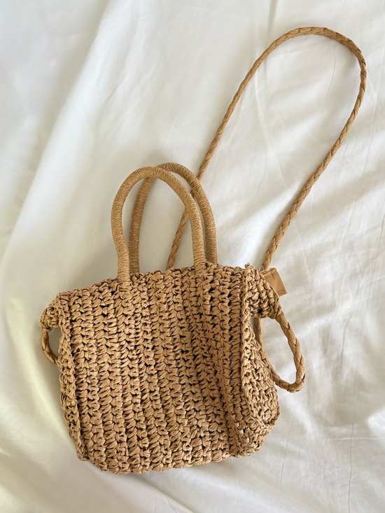 simons Handbags - small braided-handle woven straw bag crossbody